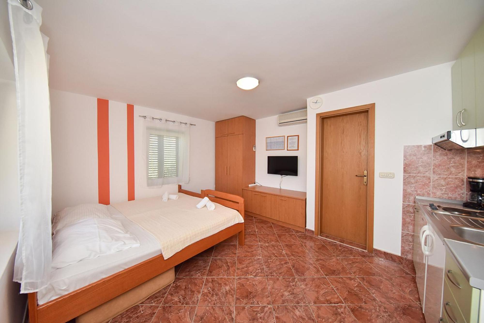Apartments Liljana Privlaka Exterior photo
