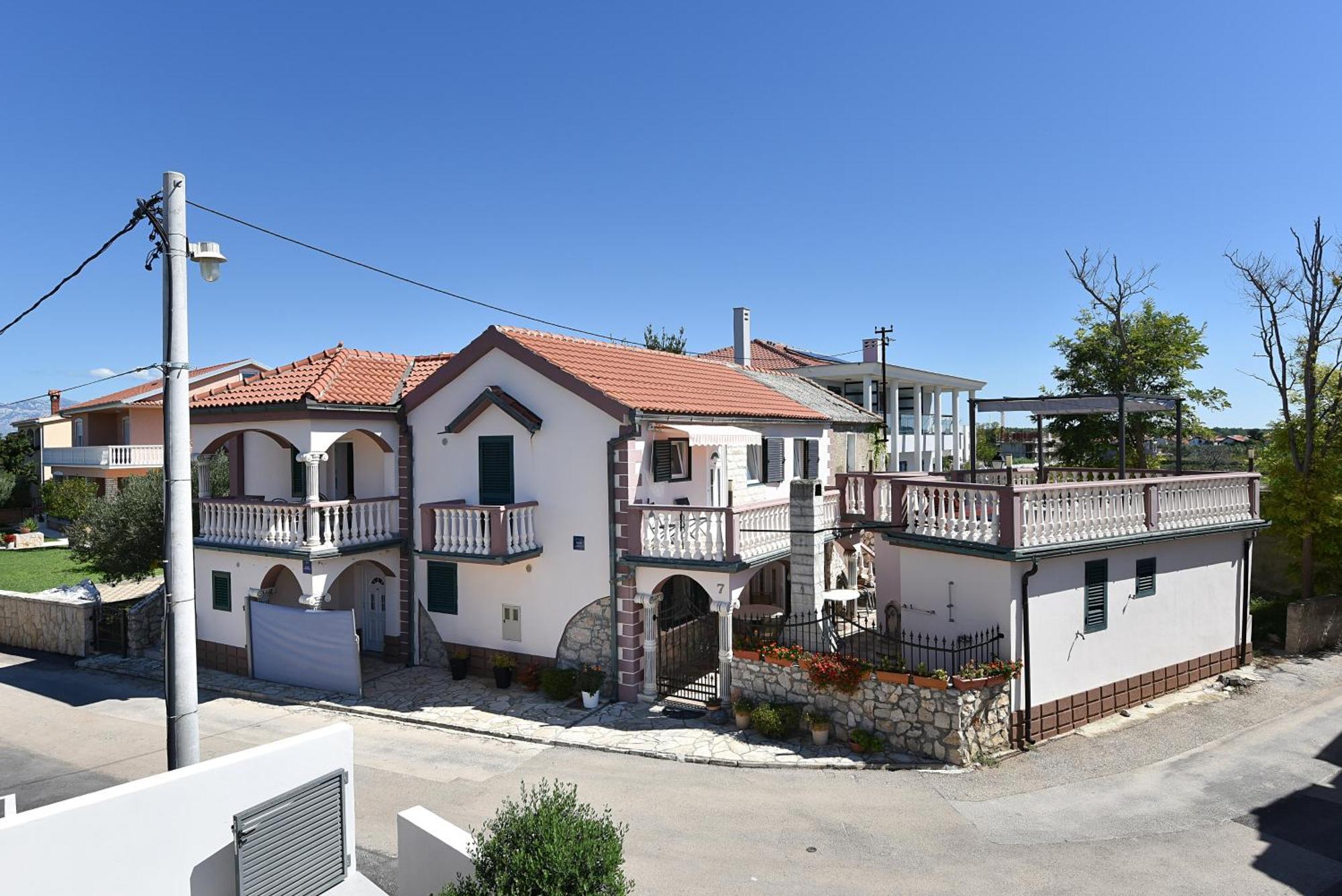 Apartments Liljana Privlaka Exterior photo