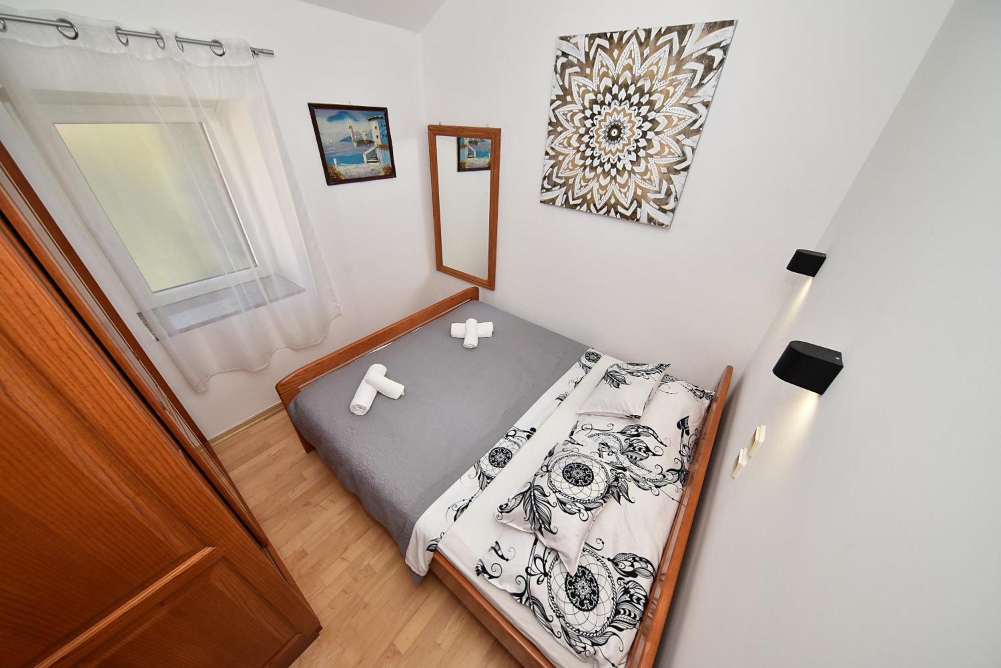 Apartments Liljana Privlaka Exterior photo